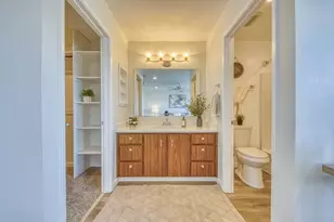 1889 Cherokee Dr 4, Salinas, CA 93906 - Photo 21