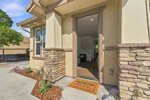 7072 Goldenspur Loop, San Jose, CA 95138 - Photo 3