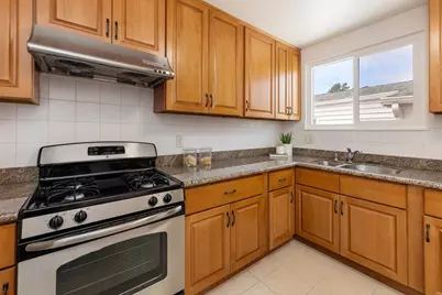 600 Higate Dr, Daly City, CA 94015 - Photo 13