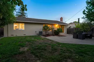 6951 Blue Hill Dr, San Jose, CA 95129 - Photo 35
