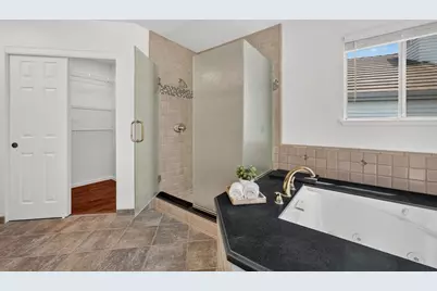 2046 Rutledge Pl, Santa Clara, CA 95051 - Photo 27
