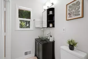 10530 N Portal Ave, Cupertino, CA 95014 - Photo 19