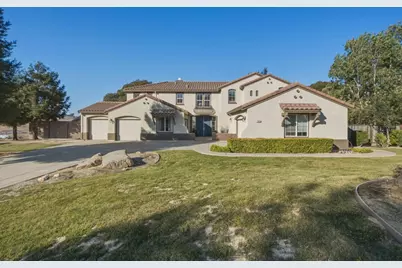 900 Via Vaquero Norte, San Juan Bautista, CA 95045 - Photo 1
