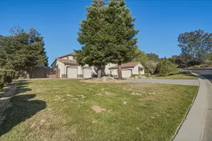 900 Via Vaquero Norte, San Juan Bautista, CA 95045 - Photo 3