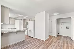 227 Del Monte Ln, Morgan Hill, CA 95037 - Photo 9