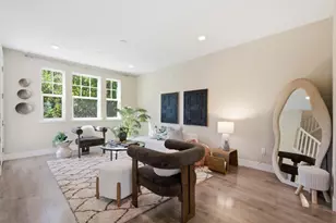 350 Circuit Wy, Mountain View, CA 94043 - Photo 17