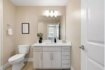 350 Circuit Way, Mountain View, CA 94043 - Photo 9