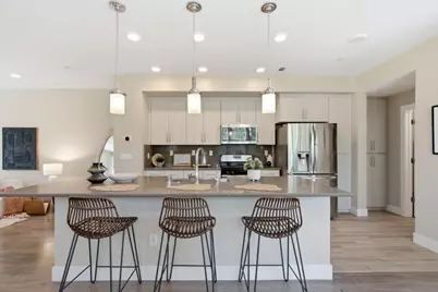 350 Circuit Way, Mountain View, CA 94043 - Photo 13
