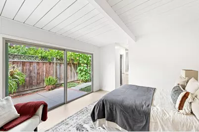 724 Ames Ave, Palo Alto, CA 94303 - Photo 23