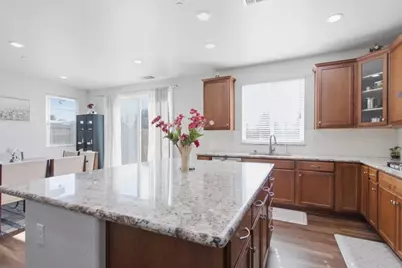 1307 S Hart Dr, Mountain House, CA 95391 - Photo 25