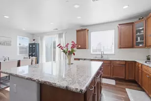 1307 S Hart Dr, Mountain House, CA 95391 - Photo 25