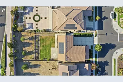 1307 S Hart Dr, Mountain House, CA 95391 - Photo 5