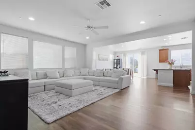 1307 S Hart Dr, Mountain House, CA 95391 - Photo 13