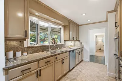 2872 Roland Ave, San Carlos, CA 94070 - Photo 29
