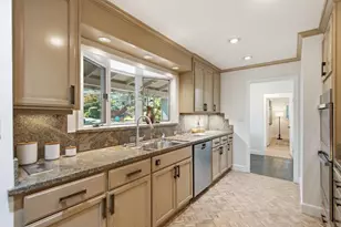 2872 Roland Ave, San Carlos, CA 94070 - Photo 29