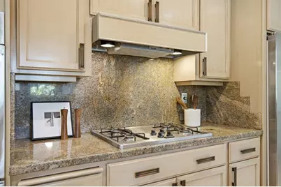 2872 Roland Ave, San Carlos, CA 94070 - Photo 31