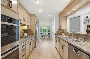 2872 Roland Ave, San Carlos, CA 94070 - Photo 27