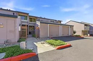 1349 Merrivale West Square, San Jose, CA 95117 - Photo 3