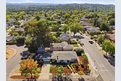 2310 Euclid Ave, Redwood City, CA 94061 - Photo 49