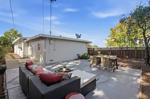2310 Euclid Ave, Redwood City, CA 94061 - Photo 43