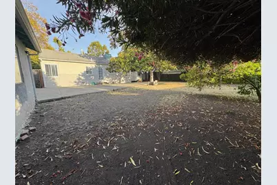 1303 Sevier Ave, Menlo Park, CA 94025 - Photo 3