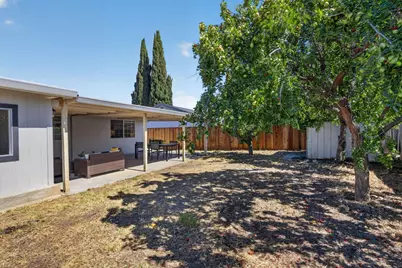 1679 Flickinger Ave, San Jose, CA 95131 - Photo 17