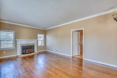 345 Homestead Ave, Salinas, CA 93901 - Photo 5