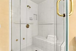 2 Bradley Ct, Redwood City, CA 94061 - Photo 27