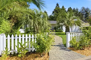 2 Bradley Ct, Redwood City, CA 94061 - Photo 3