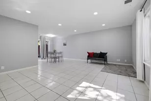 1355 McQuesten C, San Jose, CA 95122 - Photo 3