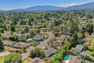 20005 Scotland Dr, Saratoga, CA 95070 - Photo 39