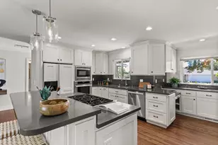 20005 Scotland Dr, Saratoga, CA 95070 - Photo 9