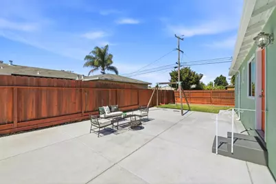 25833 Evergreen Dr, Hayward, CA 94544 - Photo 39