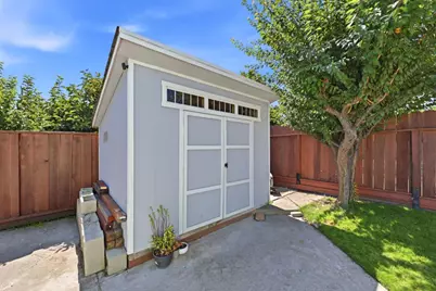 25833 Evergreen Dr, Hayward, CA 94544 - Photo 37