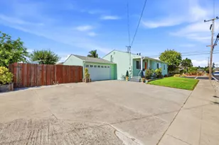 25833 Evergreen Dr, Hayward, CA 94544 - Photo 35