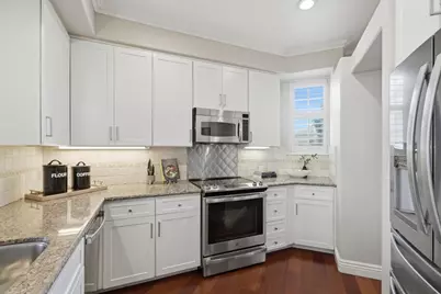 880 Meridian Bay Ln 310, Foster City, CA 94404 - Photo 11
