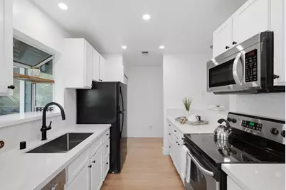 8035 Mountain View Dr B, Pleasanton, CA 94588 - Photo 25