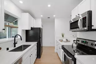 8035 Mountain View Dr B, Pleasanton, CA 94588 - Photo 25