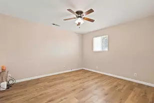 521 Oregon St, Manteca, CA 95337 - Photo 5