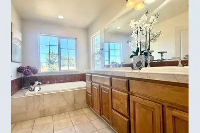 Creekside Ct, Gilroy, CA 95020 - Photo 11