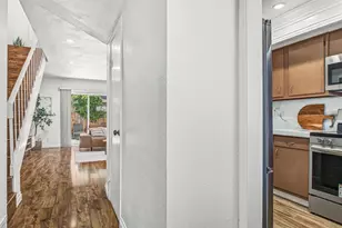 213 N Temple Dr, Milpitas, CA 95035 - Photo 9