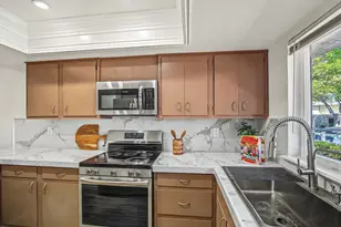 213 N Temple Dr, Milpitas, CA 95035 - Photo 7