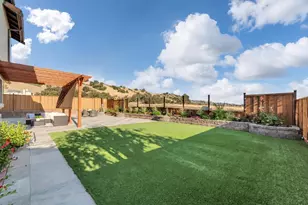 2729 Mira Bella Cir, Morgan Hill, CA 95037 - Photo 33