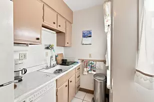 1042 Plymouth Ave, San Francisco, CA 94112 - Photo 11