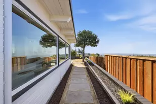 141 Rishell Dr, Oakland, CA 94619 - Photo 31
