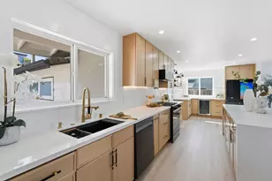 141 Rishell Dr, Oakland, CA 94619 - Photo 9