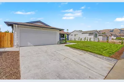 2945 Castleton Dr, San Jose, CA 95148 - Photo 3