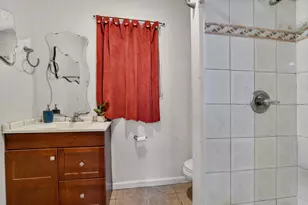 621 MacArthur Ave, Redwood City, CA 94063 - Photo 17