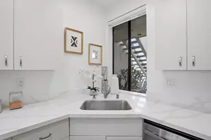 126 Shorebird Cir, Redwood City, CA 94065 - Photo 7
