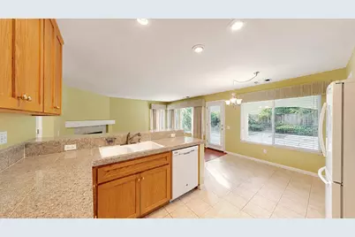 532 W Springer Dr, Turlock, CA 95382 - Photo 15